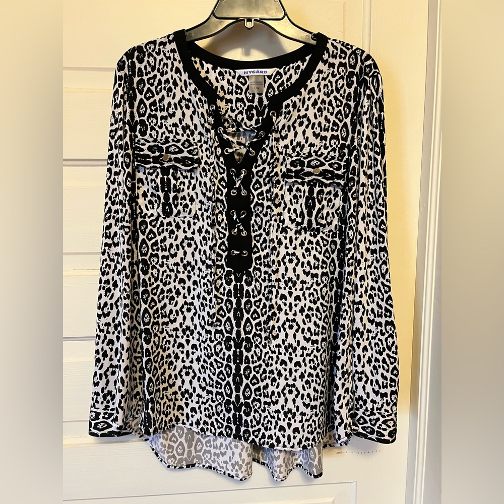 PETER NYGARD ANIMAL PRINT BLOUSE